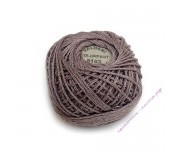 8103 Withered Mulberry Dark (3Ply Balls)